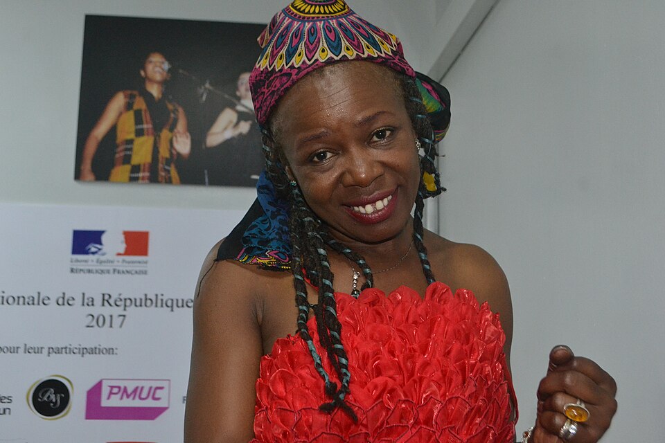 Portrait de Sally Nyolo