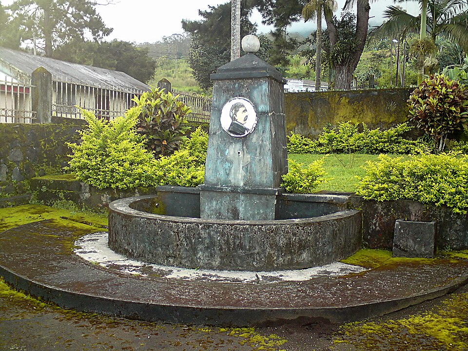 La fontaine Bismarck, érigée en 1899 à Buéa
