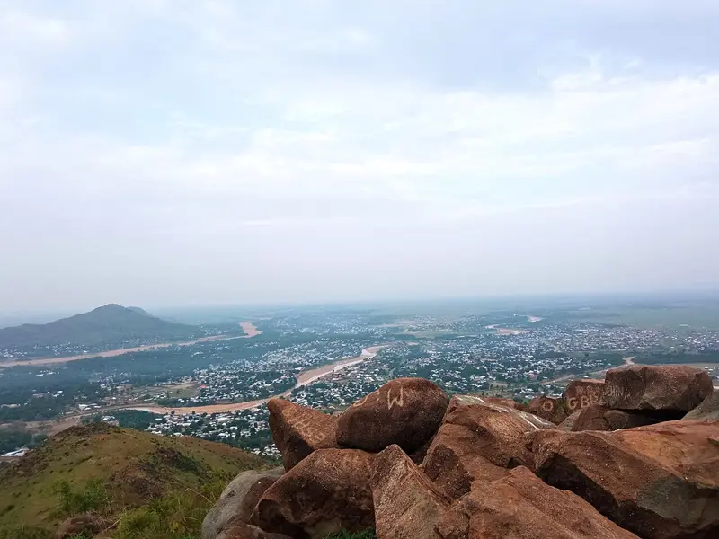 Maroua vue depuis le mont Mayo Ibé